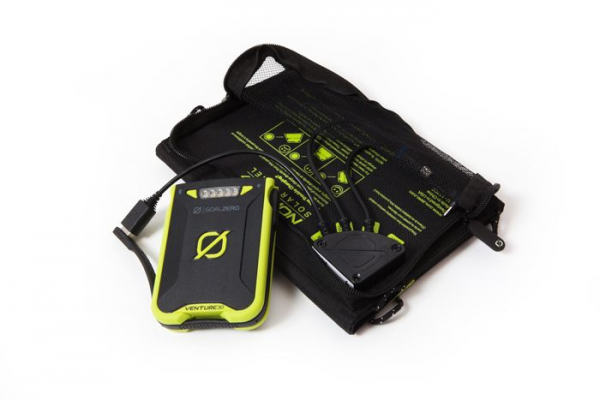 GOALZERO - Venture 30 Solar Recharging Kit
